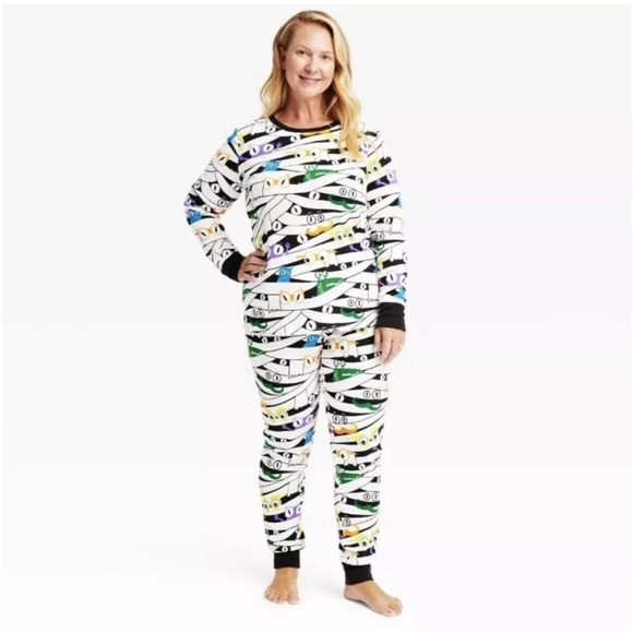 Target Hyde & Eek Women’s Halloween Pajamas - Picture 1 of 7